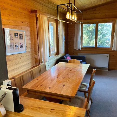 Claire Domek alpejski