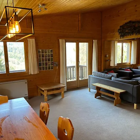 Claire Chalet Burchen
